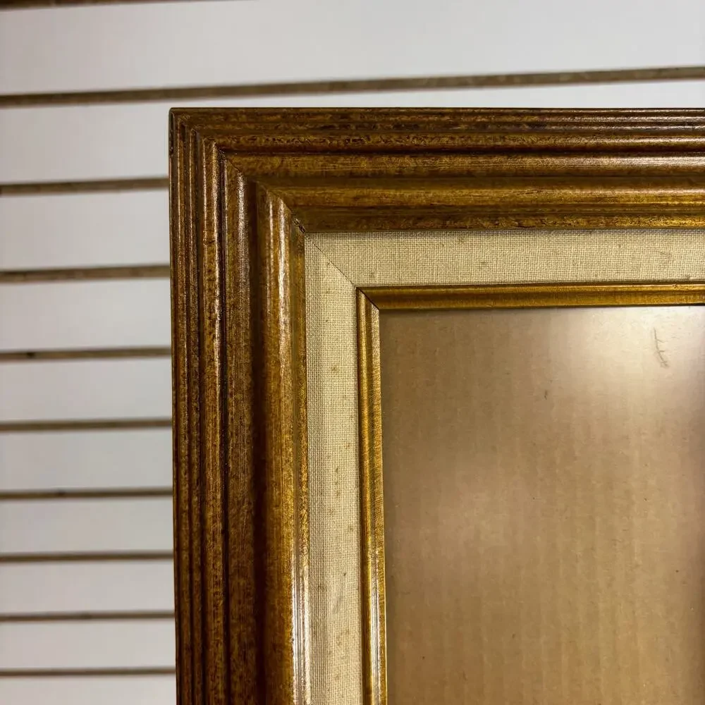 Vintage Deep Spoon Gold Tone Picture Frame w/ Linen Liner Art Wood Fits 5x7